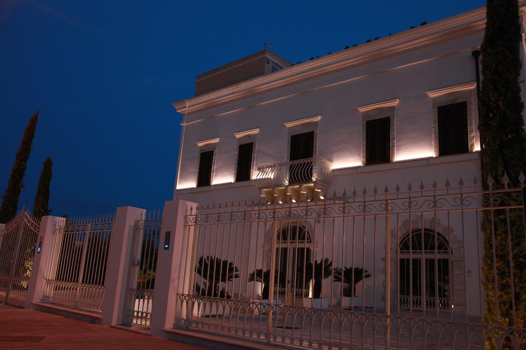 Villa Fornari Resort Bisceglie Eksteriør billede
