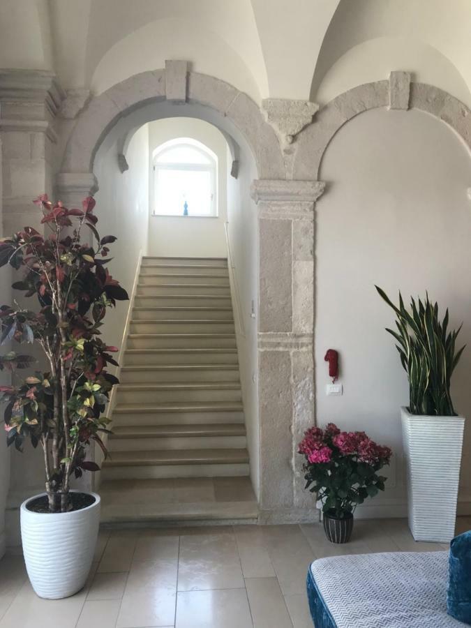 Villa Fornari Resort Bisceglie Eksteriør billede